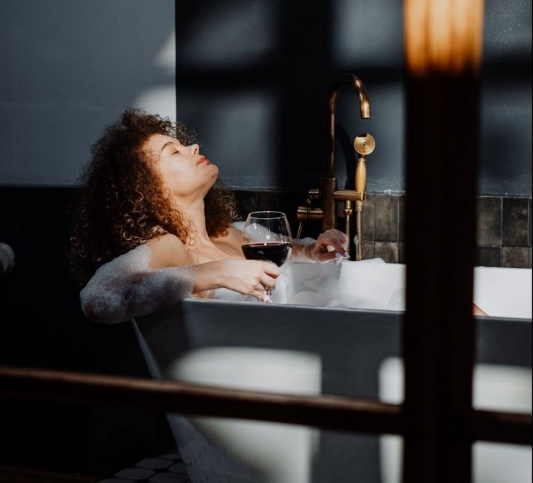 What To Do When He Pulls Away: 5 Essential Tips | Magnetize Your Man